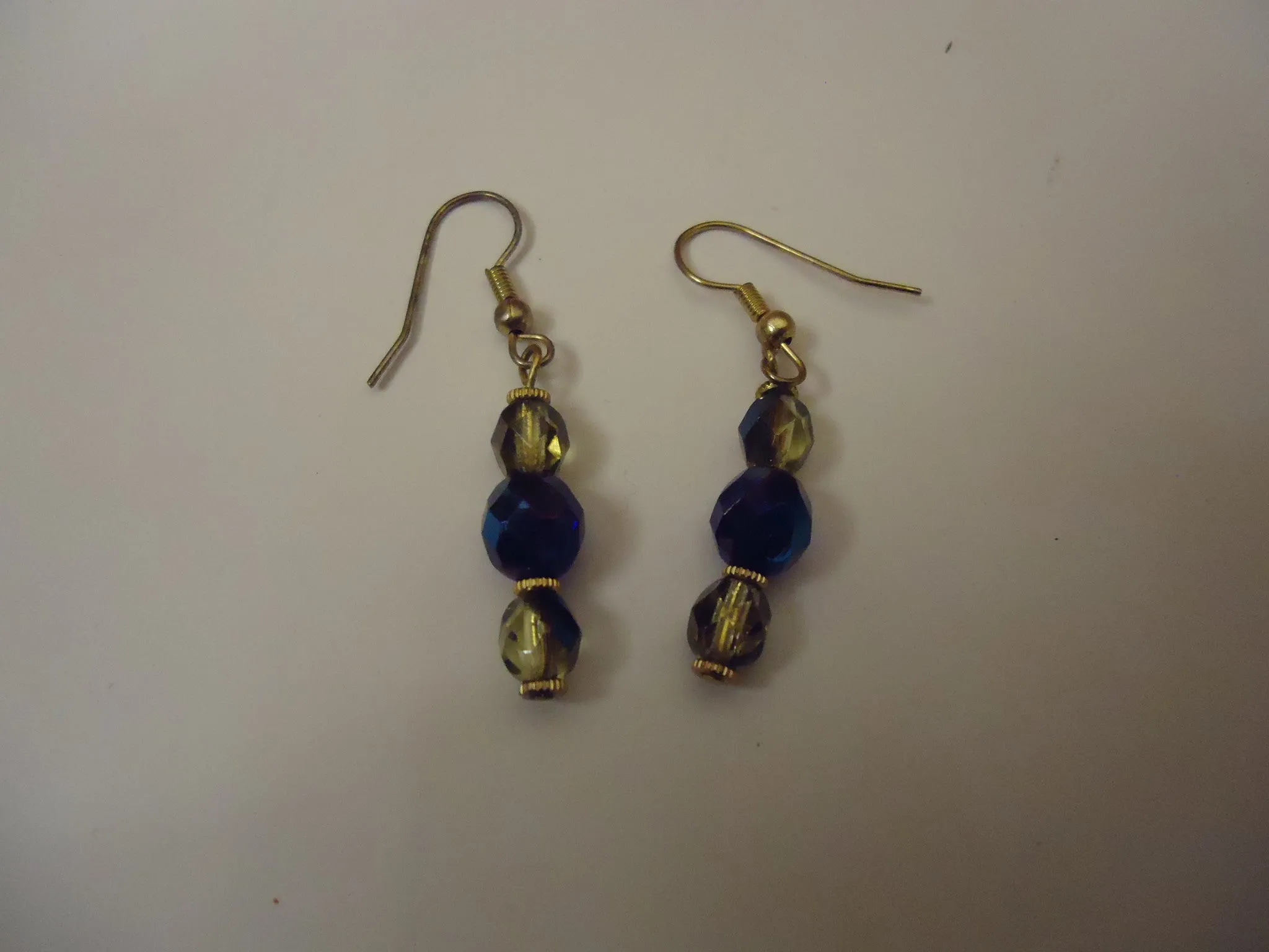 Designer Fashion Earrings Drop/Dangle Female Adult Blue/Gold/Yellow -- Used