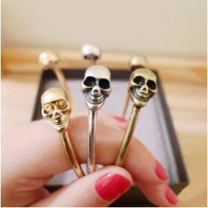 SL075 Skull Bracelets & Bangle Fashion Retro Skeleton Korean Fire fire-Headed Punk Style Opening Accessories Women Men Jewelry